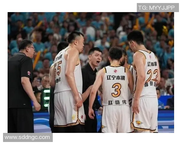 上海与辽宁的精彩对决揭示了篮球战术的博弈与球队实力的较量