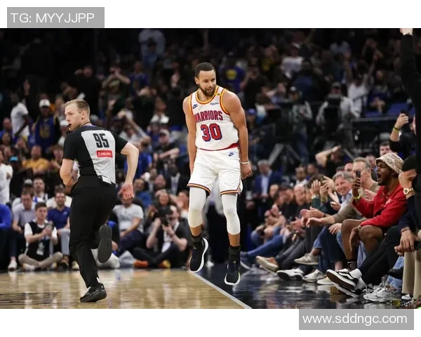 勇士与火箭G6激战正酣谁能在关键时刻逆转局势争夺胜利